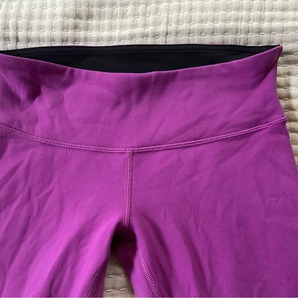 Lululemon athletica Vibrant Purple and Black Reversible Leggings - Picture 5 of 10